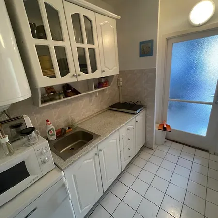 Muskatli Apartment *